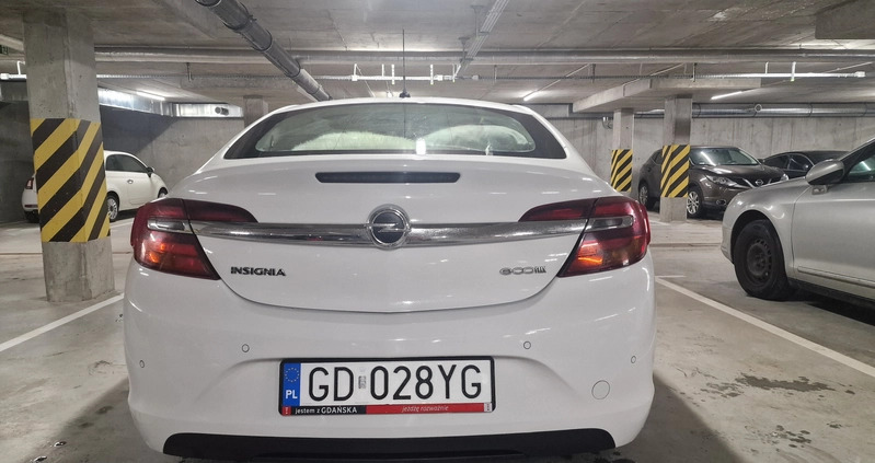 Opel Insignia cena 40500 przebieg: 183500, rok produkcji 2014 z Gdańsk małe 254